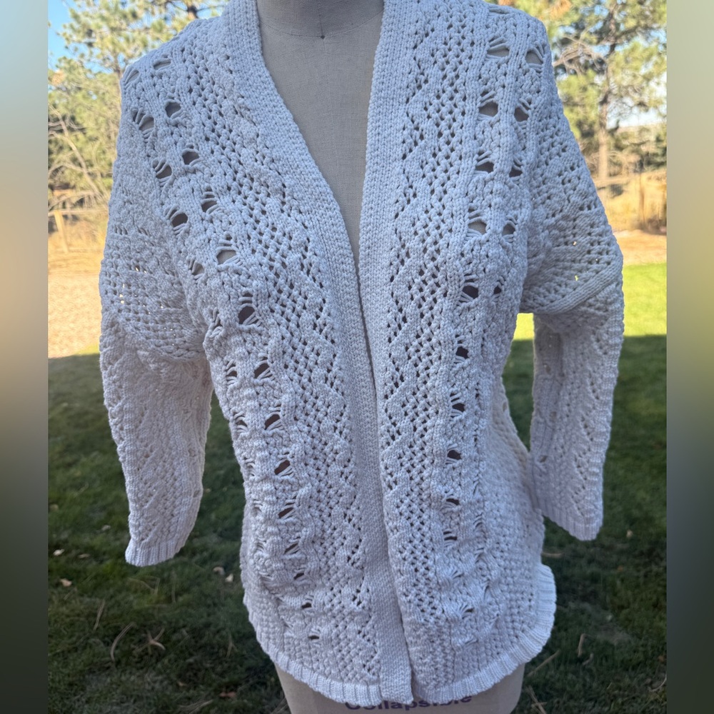 Lucky Brand Thick Cream Knit Cable Sweater perfect for spring, summer - Picture 11 of 11